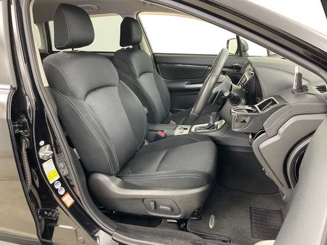 スバル レヴォーグ 1．6GT アイサイト Sスタイル 道央・札幌 2015(平27)年 6.2万km クリスタルブラックシリカ ・4WD/・アイサイトVer3/・純正ナビCD/DVD/SD/MSV/USB/BT/フルセグ/・バックカメラ/・STIエアロ/・レーダークルーズコントロール/・パドルシフト/・運転席電動シート/・オートライト/・LEDヘッドライト/・フォグライト/・ETC/・純正18インチAW/・社外AW付スタッドレス積載