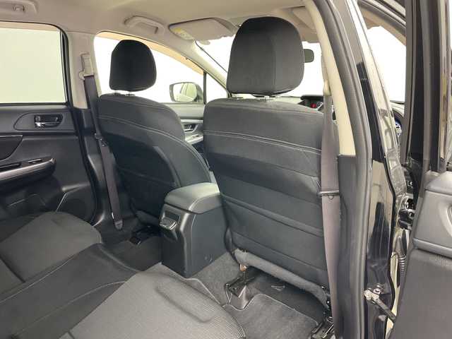 スバル レヴォーグ 1．6GT アイサイト Sスタイル 道央・札幌 2015(平27)年 6.2万km クリスタルブラックシリカ ・4WD/・アイサイトVer3/・純正ナビCD/DVD/SD/MSV/USB/BT/フルセグ/・バックカメラ/・STIエアロ/・レーダークルーズコントロール/・パドルシフト/・運転席電動シート/・オートライト/・LEDヘッドライト/・フォグライト/・ETC/・純正18インチAW/・社外AW付スタッドレス積載