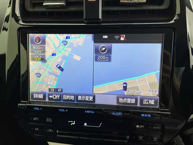 トヨタ プリウス Sセーフティプラス 鹿児島県 2017(平29)年 14.6万km アティチュードブラックマイカ TEIN車高調/純正型ナビ/（フルセグＴＶ/Bluetooth)/HDMI/シートヒーター/バックカメラ/ヘッドアップディスプレイ/ＥＴＣ/セーフティセンス/シートカバー/衝突軽減/レーダークルーズコントロール/ＬＥＤヘッドライト/社外19インチアルミホイール/オートライト/フォグランプ/保証書/取扱説明書