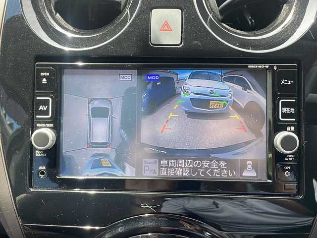 日産 ノート e－パワー メダリスト 福井県 2017(平29)年 10.5万km スーパーブラック ワンオーナー/保証書/取扱説明書/スマートキー/プッシュスタート/純正メモリーナビ/フルセグテレビ/スタアリングリモコン/ドライブレコーダー/ETC/LEDヘッドライト/オートライト/衝突軽減/横滑り防止/電動格納ミラー/純正フロアマット/純正ドアバイザー