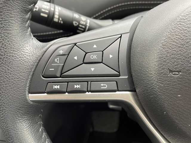 日産 セレナ ハイウェイスター プロパイロットED 千葉県 2017(平29)年 3.5万km ブリリアントホワイトパール 純正8インチナビ/フルセグTV/バックカメラ/両側パワースライドドア/衝突被害軽減ブレーキ/レーンキープアシスト/プロパイロット/前後ドライブレコーダー/ビルトインETC/アイドリングストップ/プッシュスタート/純正フロアマット