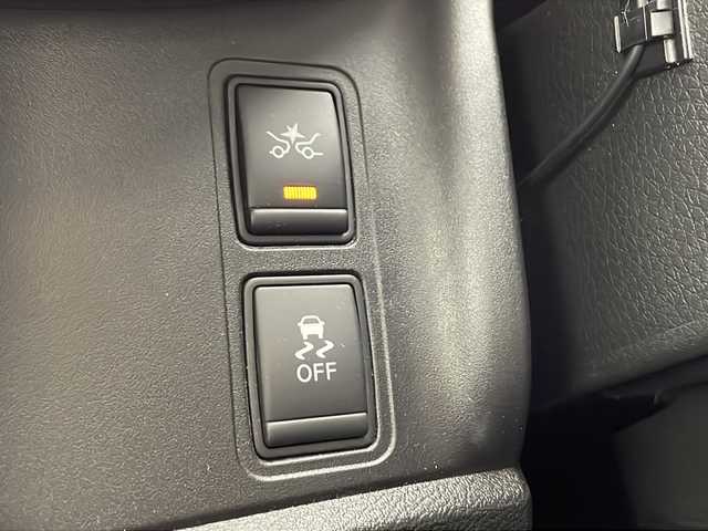 日産 セレナ ハイウェイスター プロパイロットED 千葉県 2017(平29)年 3.5万km ブリリアントホワイトパール 純正8インチナビ/フルセグTV/バックカメラ/両側パワースライドドア/衝突被害軽減ブレーキ/レーンキープアシスト/プロパイロット/前後ドライブレコーダー/ビルトインETC/アイドリングストップ/プッシュスタート/純正フロアマット
