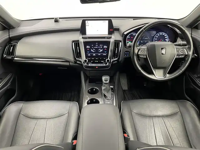 トヨタ クラウン ハイブリッド RS アドバンス 埼玉県 2019(平31)年 2.9万km ホワイトパールクリスタルシャイン サンルーフ/純正メモリナビ/ CD DVD フルセグTV Bluetooth/パノラミックビューモニター/プリクラッシュセーフティ/レーンディパーチャーアラート/ブラインドスポットモニター/レーダークルーズコントロール/クリアランスソナー/パーキングサポート/ヘッドアップディスプレイ/デジタルインナーミラー/シートヒーター/ベンチレーション/ステアリングヒーター/ドライブレコーダー/LEDオートライト/ETC2.0