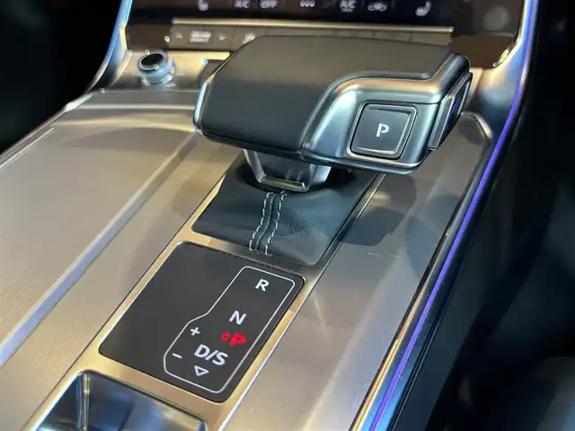 アウディ Ａ６ アバント45TFSIクワトロ スポーツ 宮城県 2021(令3)年 3.5万km グレイシアホワイトメタリック S-lineパッケージ/アシスタンスパッケージ/パノラマガラスサンルーフ/バーチャルコックピット/MMIナビゲーションシステム/フルセグＴＶ　/全方位カメラ　/ブラックレザーシート/シートヒーター/メモリ機能付きパワーシート　/HDマトリクスLEDヘッドライト　/純正21インチAW/４ゾーンエアコン/アドバンストキー/パワーバックドア/ソフトクローズドア/前後ドライブレコーダー