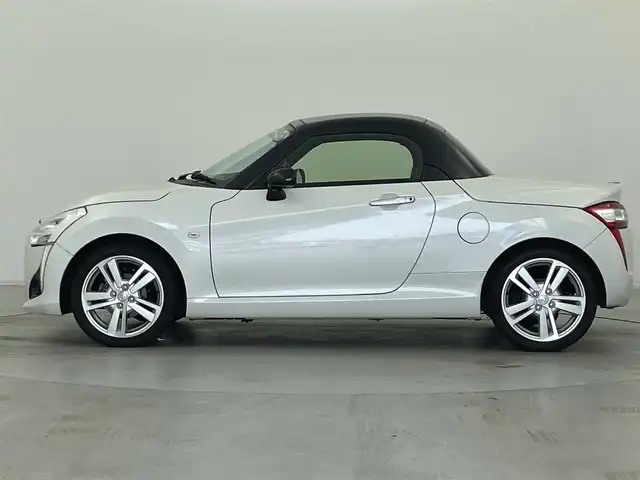 ダイハツ コペン ローブ 群馬県 2014(平26)年 3.2万km パールホワイトⅢ carrozzeria7インチナビ/・AM/FM/CD/DVD/SD/Bluetooth/フルセグTV/バックカメラ/シートヒーター/オートエアコン/プッシュスタート/スマートキー/電動オープン/ステアリングスイッチ/電動ミラー/アイドリングストップ/横滑り防止装置/純正フロアマット/ETC/純正16インチアルミホイール