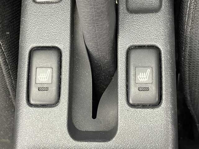 ダイハツ コペン ローブ 群馬県 2014(平26)年 3.2万km パールホワイトⅢ carrozzeria7インチナビ/・AM/FM/CD/DVD/SD/Bluetooth/フルセグTV/バックカメラ/シートヒーター/オートエアコン/プッシュスタート/スマートキー/電動オープン/ステアリングスイッチ/電動ミラー/アイドリングストップ/横滑り防止装置/純正フロアマット/ETC/純正16インチアルミホイール