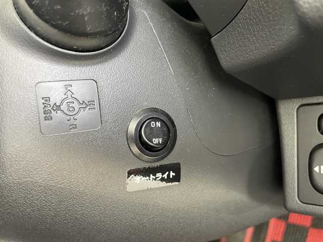 ダイハツ コペン ローブ 群馬県 2014(平26)年 3.2万km パールホワイトⅢ carrozzeria7インチナビ/・AM/FM/CD/DVD/SD/Bluetooth/フルセグTV/バックカメラ/シートヒーター/オートエアコン/プッシュスタート/スマートキー/電動オープン/ステアリングスイッチ/電動ミラー/アイドリングストップ/横滑り防止装置/純正フロアマット/ETC/純正16インチアルミホイール