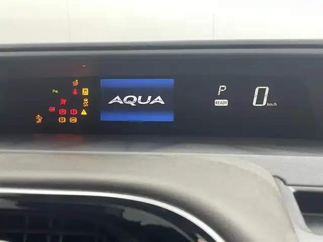トヨタ アクア クロスオーバー グラム 茨城県 2019(令1)年 3.8万km ブラックマイカ 純正ナビ/バックカメラ/フルセグ/衝突被害軽減ブレーキ/車線逸脱抑制装置/オートマチックハイビーム/クリアランスソナー/ETC/ドラレコ/シートヒーター/純正16インチAW/LEDヘッドライト/スマートキー