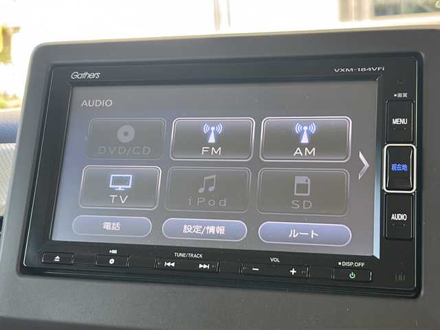 ホンダ Ｎ ＢＯＸ G L ホンダセンシング 静岡県 2018(平30)年 1.8万km プレミアムホワイトパールⅡ ホンダセンシング/・バックカメラ/・クルーズコントロール/・プリクラッシュ/・レーンキープアシスト/純正ナビ/・フルセグTV/・DVD/・CD/・Bluetooth/・ラジオ/主要装備/・ワンオーナー/・ドアバイザー/・プッシュスタート/・片側パワースライドドア/・ETC/・パワーステアリング/・パワーウィンドウ/・純正フロアマット/・オートライト
