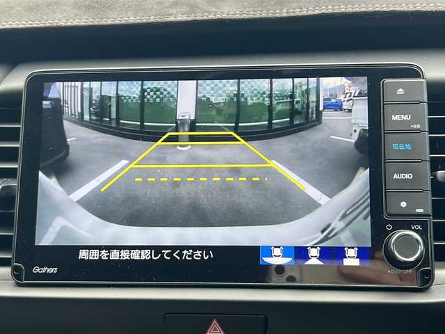 ホンダ フィット e:HEVホーム カーサ 長野県 2022(令4)年 4.3万km プラチナホワイトパール ホンダセンシング/・衝突軽減ブレーキ/・歩行者事故低減ステアリング/・路外逸脱抑制機能/・アダプティブクルーズコントロール/・車線維持支援システム/・先行車発進お知らせ機能/・オートハイビーム/・標識認識機能/Casa専用シート/純正9インチナビ【VXU-215FTi】/(CD/DVD/フルセグTV/BT)/バックカメラ/ビルトインETC/ドライブレコーダー（F・R）/ハーフレザーシート/シートヒーター（D・N席）/革巻きステアリング/ステアリングスイッチ/電動パーキングブレーキ/ブレーキホールド/LEDヘッドライト/オートライト/スマートキー/Pスタート/電動格納ミラー/Casa純正フロアマット/純正16インチAW