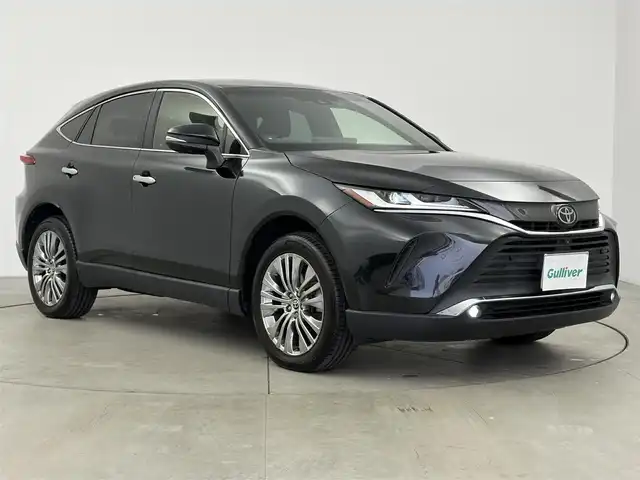 トヨタ ハリアー Z 愛知県 2020(令2)年 4.9万km プレシャスブラックパール JBLプレミアムサウンド/トヨタセーフティーセンス/　・プリクラッシュセーフティー/　・レーントレーシングアシスト/　・レーダークルーズコントロール/　・アダプティブハイビーム/　・プロアクティブドライビングアシスト/純正T-connectナビ/　・Bluetoot/　・フルセグTV/　・AM/FM/　・AppleCarplay/　・AndroidAuto/ヘッドアップディスプレイ/ブラインドスポットモニター/前後ドライブレコーダー/デジタルインナーミラー/ビルトインETC2.0/アラウンドビューモニター/パワーバックドア/パワーシート/ハーフレザーシート/ステアリングリモコン/純正フロアマット/純正LEDヘッドライト/純正19インチAW