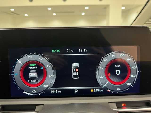 日産 オーラ G レザーエディション 兵庫県 2024(令6)年 0.2万km ピュアホワイトパール / スーパーブラック 2トーン 純正コネクトナビ(Bluetooth/フルセグ/HDMI)/全方位カメラ/デジタルインナーミラー/パワーシート/シートヒーター/レザーシート/AWINエアロ/前後コーナーセンサー/オートライト/オートマチックハイビーム/LEDヘッドライト/ドライブレコーダー/ステアリングヒーター/ブラインドスポットモニター/純正17インチアルミホイール