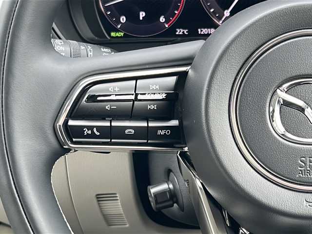 マツダ ＣＸ－６０ XD HV プレミアムモダン 山口県 2023(令5)年 1.2万km プラチナクォーツメタリック サンルーフ/白レザーシート/前席パワーシート(右前席メモリー付き)/前席エアシート/全席シートヒーター/純正ナビ/HDMI/USB/BT/フルセグTV/全周囲カメラ/BOSEサウンド/純正LEDヘッドライト/純正フォグランプ/オートライト/オートハイビーム/純正２０インチアルミホイール/パワーバックドア/革巻きステアリング/ステアリングスイッチ/ステアリングヒーター/パドルシフト/クルーズコントロール/DAC/衝突被害軽減ブレーキ/LKA/BSM/横滑り防止/コーナーセンサー/アイドリングストップ/オートパーキングホールド/スマートキー×２/ドライブレコーダー/純正フロアマット/社外ダッシュボードマット/電動格納ウインカードアミラー