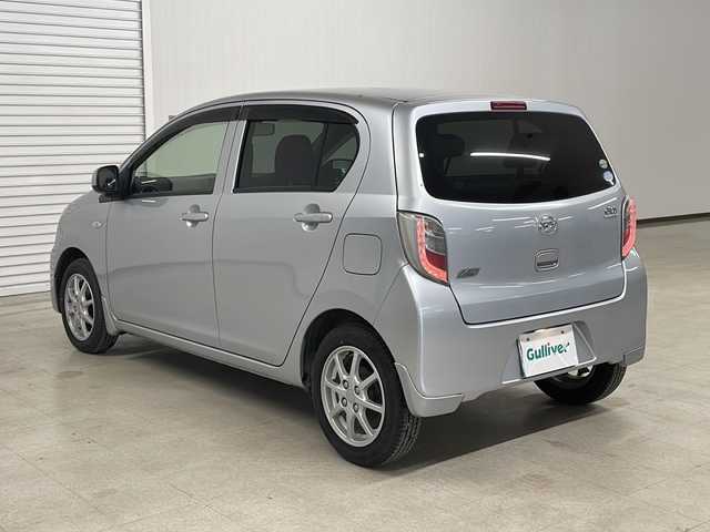 ダイハツ ミラ イース X 熊本県 2015(平27)年 2.4万km ブライトシルバーメタリック 純正ナビ(TV/CD/ラジオ)/バックカメラ/純正フロアマット/純正14インチAW/ハロゲンヘッドライト/リモコンキー/スペアキー