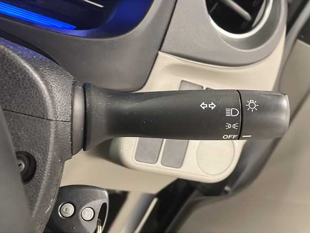 ダイハツ ミラ イース X 熊本県 2015(平27)年 2.4万km ブライトシルバーメタリック 純正ナビ(TV/CD/ラジオ)/バックカメラ/純正フロアマット/純正14インチAW/ハロゲンヘッドライト/リモコンキー/スペアキー