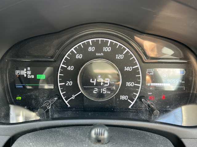 日産 ノート e－パワー X 福岡県 2017(平29)年 9.1万km プレミアムコロナオレンジ 純正7インチメモリナビ（MJ116D-W）/（AM/FM/CD/Bluetooth/フルセグTV/SD）/全方位カメラ/デジタルインナーミラー/オートライト/横滑り防止装置/衝突被害軽減システム/盗難防止装置/アイドリングストップ/プッシュスタートボタン/スマートキー/スペアキー1本/純正フロアマット/純正LEDヘッドライト/ETC/ドライブレコーダー