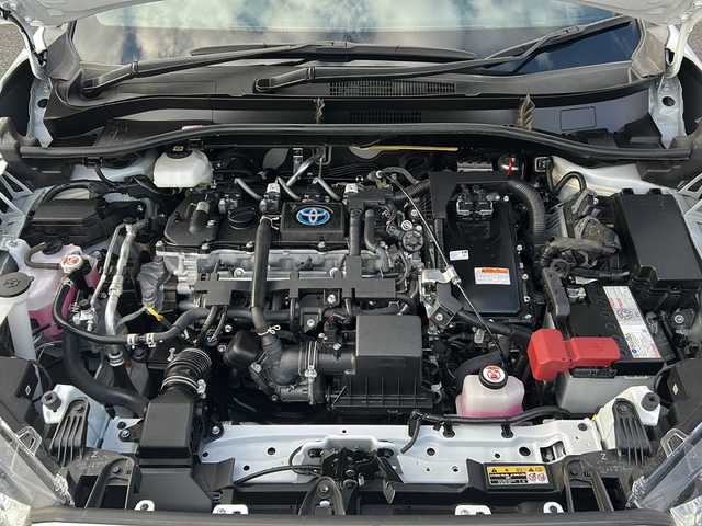 トヨタ カローラ クロス ハイブリッド Z 千葉県 2023(令5)年 1.5万km プラチナホワイトパールマイカ ワンオーナー/純正HDDナビ/フルセグテレビ/Bluetooth/バックカメラ/クルーズコントロール/ビルトインETC/ドラレコ前後/パワーシート（D席）/シートヒーター（前列）/ハーフレザーシート/パワーバックドア/プリクラッシュセーフティシステム/レーダークルーズコントロール/ブラインドスポットモニター/リヤクロストラフィックアラート/パーキングサポートブレーキ/ロードサインアシスト/スペアキー×１/スマートキー/純正アルミホイール/保証書・取扱説明書