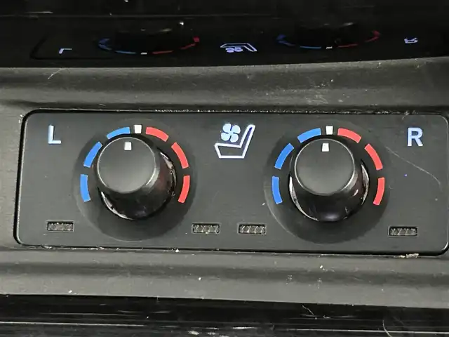 トヨタ アルファードハイブリット SR Cパッケージ 道央・札幌 2019(令1)年 5万km ブラック ・アルパインナビ/・BT/CD/AM/FM/USB/SD/HDMI/・アルパインフリップダウン/・ツインサンルーフ/・寒冷地仕様/・ステアリングヒーター/・オートマチックハイビーム/・レーンキープアシスト/・ＭＴモード/・アイドリングストップ/・アダプティブクルーズコントロール/・ステアリングスイッチ/・ダブルエアコン/・全席シートヒーター/・シートエアコン/・パワーシート/・両側パワースライドドア/・パワーバックドア/・ＥＴＣ/・電動パーキングブレーキ/・ブレーキホールド/・横滑り防止システム/・ウォークスルー/・オットマン/・純正フロアマット/・ＬＥＤヘッドライト/・１００Ｖ充電/・車庫調/・純正AW夏タイヤ積載