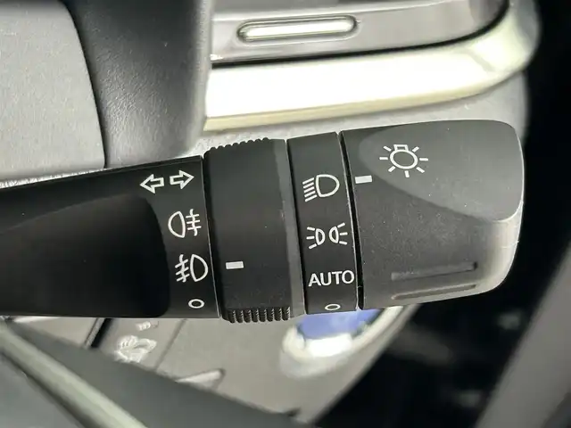 トヨタ アルファードハイブリット SR Cパッケージ 道央・札幌 2019(令1)年 5万km ブラック ・アルパインナビ/・BT/CD/AM/FM/USB/SD/HDMI/・アルパインフリップダウン/・ツインサンルーフ/・寒冷地仕様/・ステアリングヒーター/・オートマチックハイビーム/・レーンキープアシスト/・ＭＴモード/・アイドリングストップ/・アダプティブクルーズコントロール/・ステアリングスイッチ/・ダブルエアコン/・全席シートヒーター/・シートエアコン/・パワーシート/・両側パワースライドドア/・パワーバックドア/・ＥＴＣ/・電動パーキングブレーキ/・ブレーキホールド/・横滑り防止システム/・ウォークスルー/・オットマン/・純正フロアマット/・ＬＥＤヘッドライト/・１００Ｖ充電/・車庫調/・純正AW夏タイヤ積載