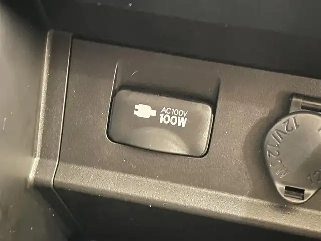 トヨタ アルファード S Cパッケージ 岩手県 2021(令3)年 1.3万km ホワイトパールクリスタルシャイン ワンオーナー/４WD/パワーバックドア/両側パワースライドドア/３眼LEDヘッドランプ/デジタルインナーミラー/エグゼクティブパワーシート/トヨタセーフティセンス/プリクラッシュセーフティ/レーダークルーズコントロール/レーントレーシングアシスト/アダプティブハイビームシステム/ロードサインアシスト/ブラインドスポットモニター/リヤクロストラフィックアラート/クリアランスソナー/横滑り防止装置/MTモード付AT/合成皮革シート/パワーシート/シートヒーター/シートベンチレーション/ステアリングヒーター/AC100V100Wアクセサリーコンセント/純正ディスプレイオーディオ/バックカメラ/純正18インチアルミホイール