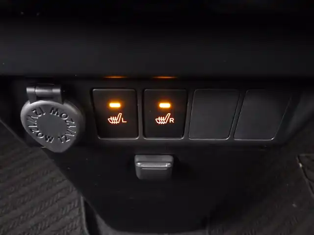 トヨタ ルーミー カスタムG－T 千葉県 2025(令7)年 0.1千km パールホワイトⅢ スマートアシストIII/レーダークルーズコントロール/エコアイドル/両側パワースライドドア/ディスプレイオーディオ/純正地デジTV/【Apple CarPlay　Android Auto対応】/【Bluetooth接続】/パノラマモニター/革巻きステアリング/ステアリングスイッチ/LEDヘッドライト/フォグライト/ウインカーミラー/コーナーセンサー/純正15インチアルミホイル/キーフリーシステム