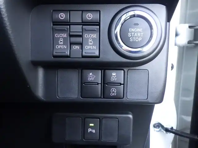 トヨタ ルーミー カスタムG－T 千葉県 2025(令7)年 0.1千km パールホワイトⅢ スマートアシストIII/レーダークルーズコントロール/エコアイドル/両側パワースライドドア/ディスプレイオーディオ/純正地デジTV/【Apple CarPlay　Android Auto対応】/【Bluetooth接続】/パノラマモニター/革巻きステアリング/ステアリングスイッチ/LEDヘッドライト/フォグライト/ウインカーミラー/コーナーセンサー/純正15インチアルミホイル/キーフリーシステム