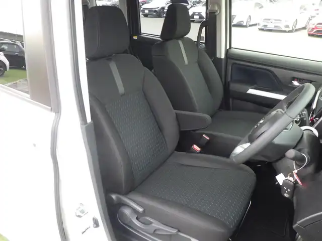 トヨタ ルーミー カスタムG－T 千葉県 2025(令7)年 0.1千km パールホワイトⅢ スマートアシストIII/レーダークルーズコントロール/エコアイドル/両側パワースライドドア/ディスプレイオーディオ/純正地デジTV/【Apple CarPlay　Android Auto対応】/【Bluetooth接続】/パノラマモニター/革巻きステアリング/ステアリングスイッチ/LEDヘッドライト/フォグライト/ウインカーミラー/コーナーセンサー/純正15インチアルミホイル/キーフリーシステム