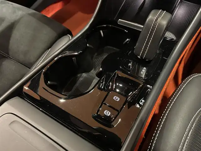 ボルボ ＸＣ４０ T4 AWD Rデザイン 道央・札幌 2019(令1)年 3.1万km グレー 電動パノラマガラスサンルーフ/harman/kardonサラウンド/インテリセーフ/　・ACC/　・パイロットアシスト/　・LKA/　・BLIS/　・LCMA/　・CTA/　・360°カメラ/　・パークアシストパイロット/ハーフレザーシ―ト/シートヒーター/ステアリングヒーター/純正HDDナビ/フルセグTV/USB/Bluetooth/LEDヘッドライト/ワイヤレスチャージング/パワーテールゲート