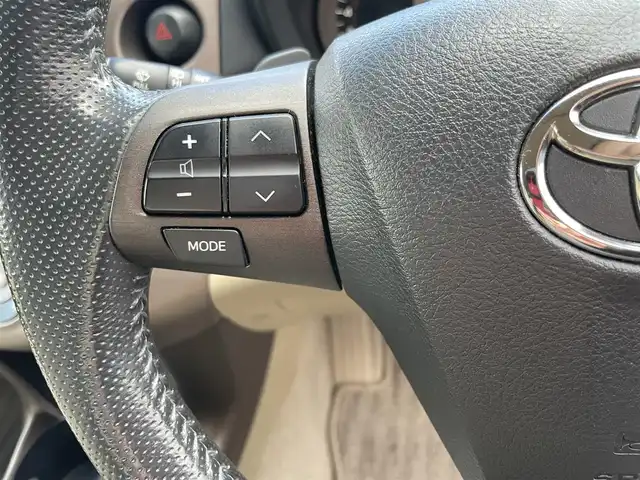 トヨタ ヴァンガード 240S 島根県 2013(平25)年 9.1万km ホワイトパールクリスタルシャイン 純正ナビ（NSZT-W62G）/フルセグTV/DVD再生/Bluetooth接続/バックカメラ/クルーズコントロール/ダウンヒルアシストコントロール/スマートキー/プッシュスタート/純正HIDヘッドライト/純正17AW/純正フロアマット/スタッドレスタイヤ/保証書/取扱説明書/スペアキー１本