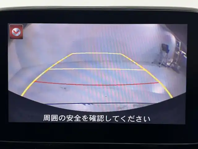 マツダ デミオ XD 佐賀県 2015(平27)年 9.9万km スノーフレイクホワイトパールマイカ 純正７型ナビ/（フルセグTV/CD/DVD/Bluetooth/USB/AM/FM）/衝突軽減システム/バックカメラ/クルーズコントロール/前後ドライブレコーダー/純正15インチアルミホイール/純正フロアマット/ＬＥＤヘッドライト/オートライト/フォグライト/ＭＴ付ＡＴ/ビルトインＥＴＣ/スマートキー/スペアキー×１/ドアバイザー/アイソフィックス/横滑り防止装置/アイドリングストップ