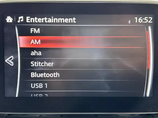 マツダ デミオ XD 佐賀県 2015(平27)年 9.9万km スノーフレイクホワイトパールマイカ 純正７型ナビ/（フルセグTV/CD/DVD/Bluetooth/USB/AM/FM）/衝突軽減システム/バックカメラ/クルーズコントロール/前後ドライブレコーダー/純正15インチアルミホイール/純正フロアマット/ＬＥＤヘッドライト/オートライト/フォグライト/ＭＴ付ＡＴ/ビルトインＥＴＣ/スマートキー/スペアキー×１/ドアバイザー/アイソフィックス/横滑り防止装置/アイドリングストップ