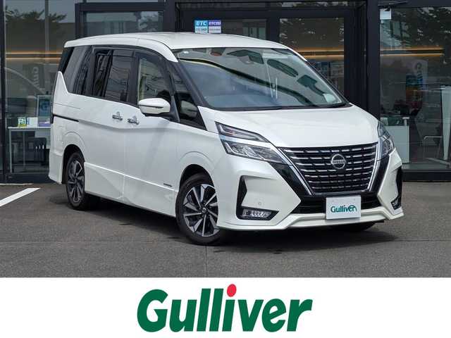 日産 セレナ ハイウェイスター V 千葉県 2020(令2)年 4.5万km ブリリアントホワイトパール プロパイロット/衝突被害軽減システム/レーダークルーズコントロール/純正SDナビ/・（フルセグTV/CD/DVD/Blu-ray/Bluetooth）/全方位カメラ/ビルトインETC/デジタルインナーミラー/ステアリングスイッチ/革巻きステアリング/両側パワースライドドア/オートLEDライト/電動格納ウィンカーミラー/スタッドレスタイヤ積込/純正フロアマット/スマートキー