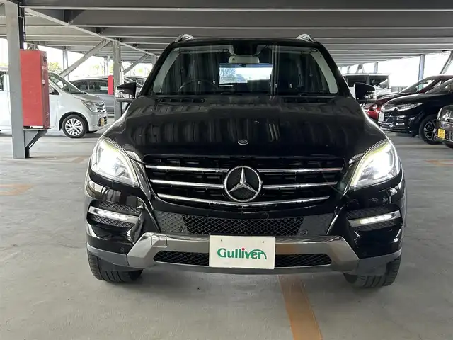 メルセデス・ベンツ ＭＬ３５０ ブルーテック 4マチック 静岡県 2013(平25)年 9万km 黒 純正ナビ/・フルセグTV/BT/DVD/CD/バック＆サイドカメラ/ドラレコ前後/ETC/電動リアゲート/シートヒーターD/N席/パワーシートD/N席/クルーズコントロール/レーンキープアシスト/パドルシフト/純正20アルミホイール