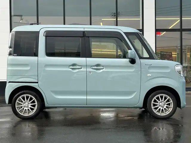 スズキ スペーシア HYBRID X 青森県 2018(平30)年 6.7万km オフブルーM 〇FULL4WD〇/安全装備/ 前方/後方誤発進抑制機能/ 低速時ブレーキサポート/ パーキングセンサー(フロント・リヤ)/ 車線逸脱警報/抑制機能/ ふらつき警報機能/ 発進お知らせ機能(先行車・信号切り替わり)/ 標識認識機能(車両進入禁止・一時停止等)/ ハイビームアシスト/快適装備/ シートヒーター/ スマートキー/ 両側パワースライドドア/リヤサーキュレーター付き/ドライブレコーダー 社外 前方のみ DRY-ST5100d/ナビ　ディーラーOP パナソニック CN-RZ83