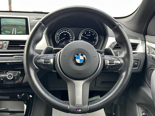 ＢＭＷ Ｘ１ xDrive 18d Mスポーツ 山形県 2019(平31)年 2.9万km サファイアブラックP コンフォートＰＫＧ/純正ナビ・ＢＴ・ＵＳＢ/バックカメラ/純正１９インチＡＷ/コンフォートアクセス/インテリジェントセーフティ/レーンキープ/シートヒーター/パワーシート/パワーバックドア/マニュアルモード付ＡＴ/パドルシフト/プッシュスタート/ミラー一体型ＥＴＣ/ダウンヒルアシスト/前後コーナーセンサー/アイドリングストップ/ＬＥＤヘッドライト/バックフォグ/リアガラススモークフィルム施工済/オートライト・デュアルオートエアコン