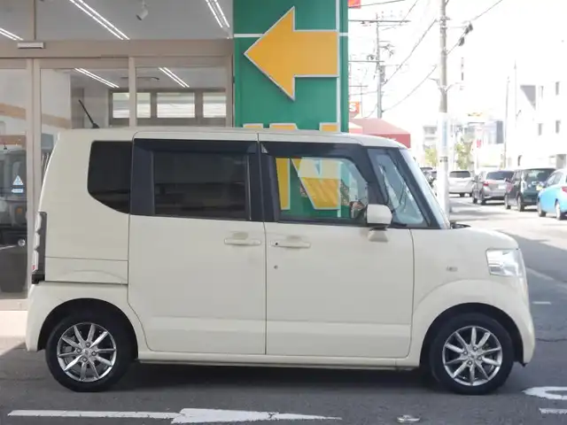 ホンダ Ｎ ＢＯＸ ＋ G Lパッケージ 静岡県 2014(平26)年 7.2万km ヒダマリアイボリーパール ワンオーナー/横滑り防止装置/福祉車両/・スローパー/電動ウインチ/・リモコン付き/純正CDオーディオ/・CX-128C/SEIN STREET INNOVATION 14インチアルミホイール/・LIGHT WEIGHT CONCEPT/純正フロアマット/ドアバイザー/ヘッドライトレベライザー/ISOFIX/電動格納ミラー/プッシュスタート/スマートキー×2/取扱説明書/新車保証書