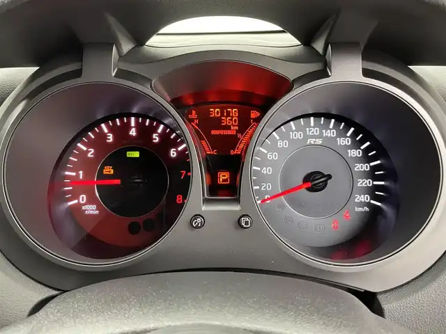 日産 ジューク ニスモ RS 富山県 2016(平28)年 3.1万km ブリリアントホワイトパール ワンオーナー/4WD/社外ナビ（AM/FM/CD/DVD/SD/BT）/フルセグTV/NISMOエアロ（フロント/サイド/リア/リアスポイラー）/社外WORK19インチAW/車高調/柿本マフラー/D席/N席ニスモ純正レカロシート/社外ステアリング（NARDI）/純正スプリング積込/純正マフラー積込/純正ステアリング積込/純正AW付きスタッドレスタイヤ積込（5部山）/NISMOフロアマット/ETC/レーダー探知機付きルームミラー/パドルシフト/純正HIDヘッドライト/オートライト/スマートキー×２/プッシュスタート/横滑り防止装置