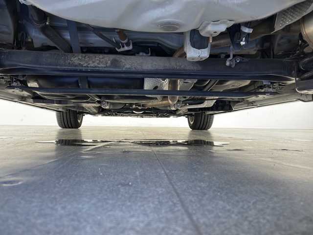 トヨタ プリウス α S ツーリングセレクション 長野県 2019(平31)年 6.9万km ホワイトパールクリスタルシャイン ワンオーナー/純正ナビ（フルセグ/DVD/CD/BT）/Bカメラ/純正ビルトインETC/モデリスタエアロ/プリクラッシュセーフティー/レーンキープアシスト/純正ドライブレコーダー/TVキャンセラー有り/AC100V1500W/純正17インチAW/ステリングスイッチ/LEDヘットライト/LEDフォグランプ/バックフォグ/ドアバイザー/フロアマット/車両取扱説明書/保証書