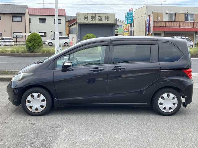 ホンダ フリード G ジャストセレクション 三重県 2010(平22)年 14万km プレミアムブラキッシュパール ♪ワンオーナー/社外HDDナビ/・TV・DVD再生/・CD録音/パワースライドドア/キーレスキー/スペアキー/HIDヘッドライト/オートライト/ウィンカーミラー/フロアマット/ドアバイザー/プライバシーガラス/電格ミラー/ETC
