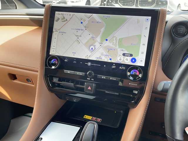 トヨタ ヴェルファイア Z プレミア 東京都 2024(令6)年 0.9万km プラチナホワイトパールマイカ ワンオーナー/新車時保証書　整備記録簿/ユーザーガイド/セーフティーセンス/トヨタチームメイト/14インチディスプレイオーディオ/純正ナビ/フルセグTV【走行中映ります】/USB/BT/Miracast/AppleCarplay/パノラミックビューモニター　ETC【2.0】/デジタルインナーミラー/ヘッドアップディスプレイ/ドライブレコーダー【前後】/AC100V100W/左右独立ムーンルーフ　レザーシート/前席後席シートヒーター/ベンチレーター/パワーシート【運転席メモリー付】/両側パワースライドドア/パワーバックドア/3眼LEDヘッドライト/スマートキー×２/サイド/カーテン/ニーエアバック/純正19インチアルミ