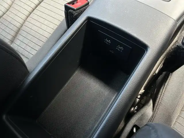 アウディ Ａ３ SB 30TFSI スポーツ 茨城県 2019(平31)年 2.8万km グレイシアホワイトメタリック アシスタンスＰＫＧ　/サイドアシスト　/レーンアシスト　/リヤクロストラフィックアシスト　/ハイビームアシスト　/ＡＣＣ　/コンビニエンスＰＫＧ　/アドバンストキー　/Ｂカメラ　/バーチャルＣＰ　/ナビ　/ＴＶ　/BT/DVD/CD/シートヒーター/ETC/禁煙車