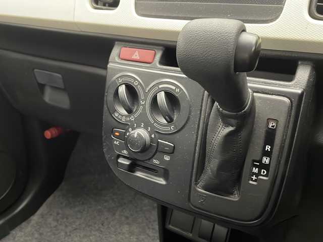 スズキ アルト F 宮崎県 2015(平27)年 6.7万km アーバンブラウンパールメタリック 純正オーディオ　/ＣＤ/ＦＭ／ＡＭ/リモコンキー/パワーウィンドウ/記録簿/取り扱い説明書/純正ドアバイザー/横滑り防止機能　/アンチブレイキングシステム