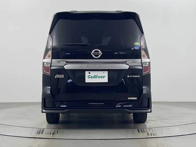 日産 セレナ e－パワー ハイウェイスター V 埼玉県 2020(令2)年 7.3万km ダイヤモンドブラック 純正SD10型ナビ/（BT/CD/DVD/AM/FM/Apple CarPlay/Android Auto）/アラウンドビューモニター/プロパイロット/両側パワースライドドア/左側ハンズフリー/前方ドライブレコーダー/ビルトインETC/純正アルミホイール/純正フロアマット/LEDライト
