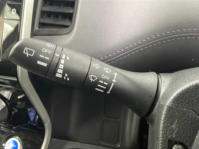 日産 セレナ e－パワー ハイウェイスター V 埼玉県 2020(令2)年 7.3万km ダイヤモンドブラック 純正SD10型ナビ/（BT/CD/DVD/AM/FM/Apple CarPlay/Android Auto）/アラウンドビューモニター/プロパイロット/両側パワースライドドア/左側ハンズフリー/前方ドライブレコーダー/ビルトインETC/純正アルミホイール/純正フロアマット/LEDライト