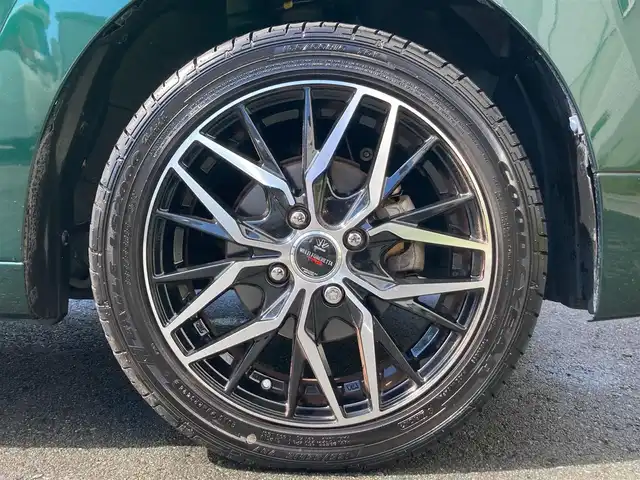 ダイハツ キャスト スタイル GターボプライムコレSAⅢ 静岡県 2019(平31)年 1.8万km ダークエメラルドマイカ ストラーダナビ/フルセグTV/バックカメラ/ビルトインETC/ドライブレコーダー/コーナーセンサー/スマートアシストIII/・衝突回避支援ブレーキ機能/・衝突警報機能/・車線逸脱警報機能/・誤発進抑制制御機能/・先行車発進お知らせ機能/・オートハイビーム/IC付ターボ/LEDヘッドランプ/本革巻きステアリング/ステアリングスイッチ/前席シートヒーター/マルチフォルケッタTRS15インチAW/キーフリーシステム/プッシュボタンスタート/禁煙車