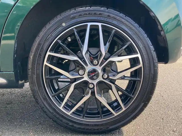 ダイハツ キャスト スタイル GターボプライムコレSAⅢ 静岡県 2019(平31)年 1.8万km ダークエメラルドマイカ ストラーダナビ/フルセグTV/バックカメラ/ビルトインETC/ドライブレコーダー/コーナーセンサー/スマートアシストIII/・衝突回避支援ブレーキ機能/・衝突警報機能/・車線逸脱警報機能/・誤発進抑制制御機能/・先行車発進お知らせ機能/・オートハイビーム/IC付ターボ/LEDヘッドランプ/本革巻きステアリング/ステアリングスイッチ/前席シートヒーター/マルチフォルケッタTRS15インチAW/キーフリーシステム/プッシュボタンスタート/禁煙車
