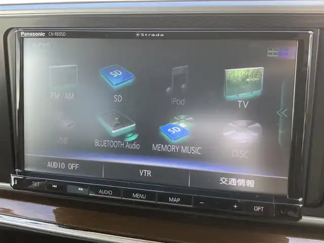 ダイハツ キャスト スタイル GターボプライムコレSAⅢ 静岡県 2019(平31)年 1.8万km ダークエメラルドマイカ ストラーダナビ/フルセグTV/バックカメラ/ビルトインETC/ドライブレコーダー/コーナーセンサー/スマートアシストIII/・衝突回避支援ブレーキ機能/・衝突警報機能/・車線逸脱警報機能/・誤発進抑制制御機能/・先行車発進お知らせ機能/・オートハイビーム/IC付ターボ/LEDヘッドランプ/本革巻きステアリング/ステアリングスイッチ/前席シートヒーター/マルチフォルケッタTRS15インチAW/キーフリーシステム/プッシュボタンスタート/禁煙車