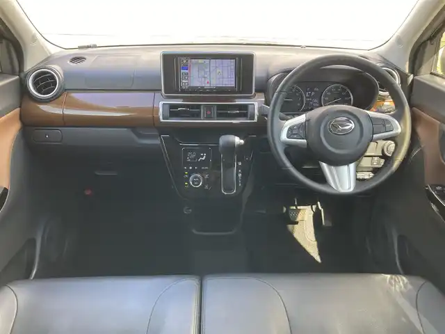 ダイハツ キャスト スタイル GターボプライムコレSAⅢ 静岡県 2019(平31)年 1.8万km ダークエメラルドマイカ ストラーダナビ/フルセグTV/バックカメラ/ビルトインETC/ドライブレコーダー/コーナーセンサー/スマートアシストIII/・衝突回避支援ブレーキ機能/・衝突警報機能/・車線逸脱警報機能/・誤発進抑制制御機能/・先行車発進お知らせ機能/・オートハイビーム/IC付ターボ/LEDヘッドランプ/本革巻きステアリング/ステアリングスイッチ/前席シートヒーター/マルチフォルケッタTRS15インチAW/キーフリーシステム/プッシュボタンスタート/禁煙車