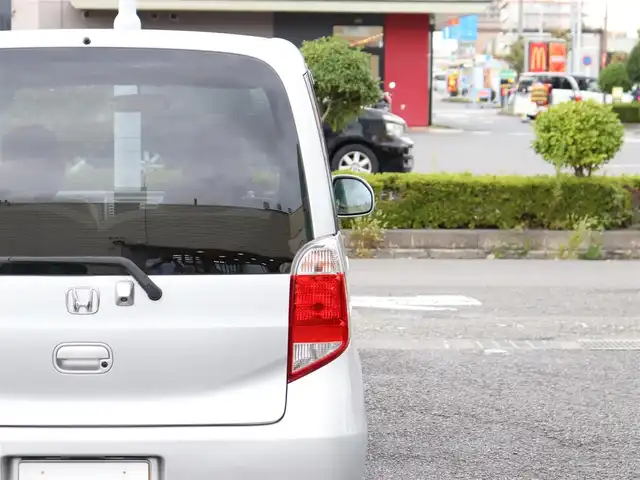 ホンダ ライフ G スマートプラス 神奈川県 2010(平22)年 6万km シルバー バックカメラ/ドアバイザー/純正フロアマット/ETC