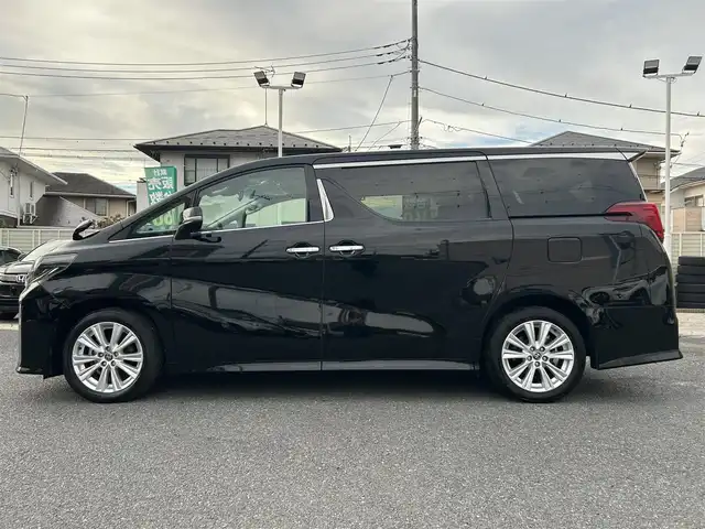 トヨタ アルファード S 埼玉県 2022(令4)年 1.4万km 黒 純正ナビ（Ｂｌｕｅｔｏｏｔｈ、ＣＤ、ＤＶＤ、フルセグＴＶ）/バックカメラ/ＥＴＣ２．０/両側パワスラ/スペアキー/ワンオーナー/追従走行有クルコン/ＭＴモード付ＡＴ/純正フロアマット/ＬＥＤヘッド/純正アルミ/保証書/取扱説明書/ナビ取扱説明書